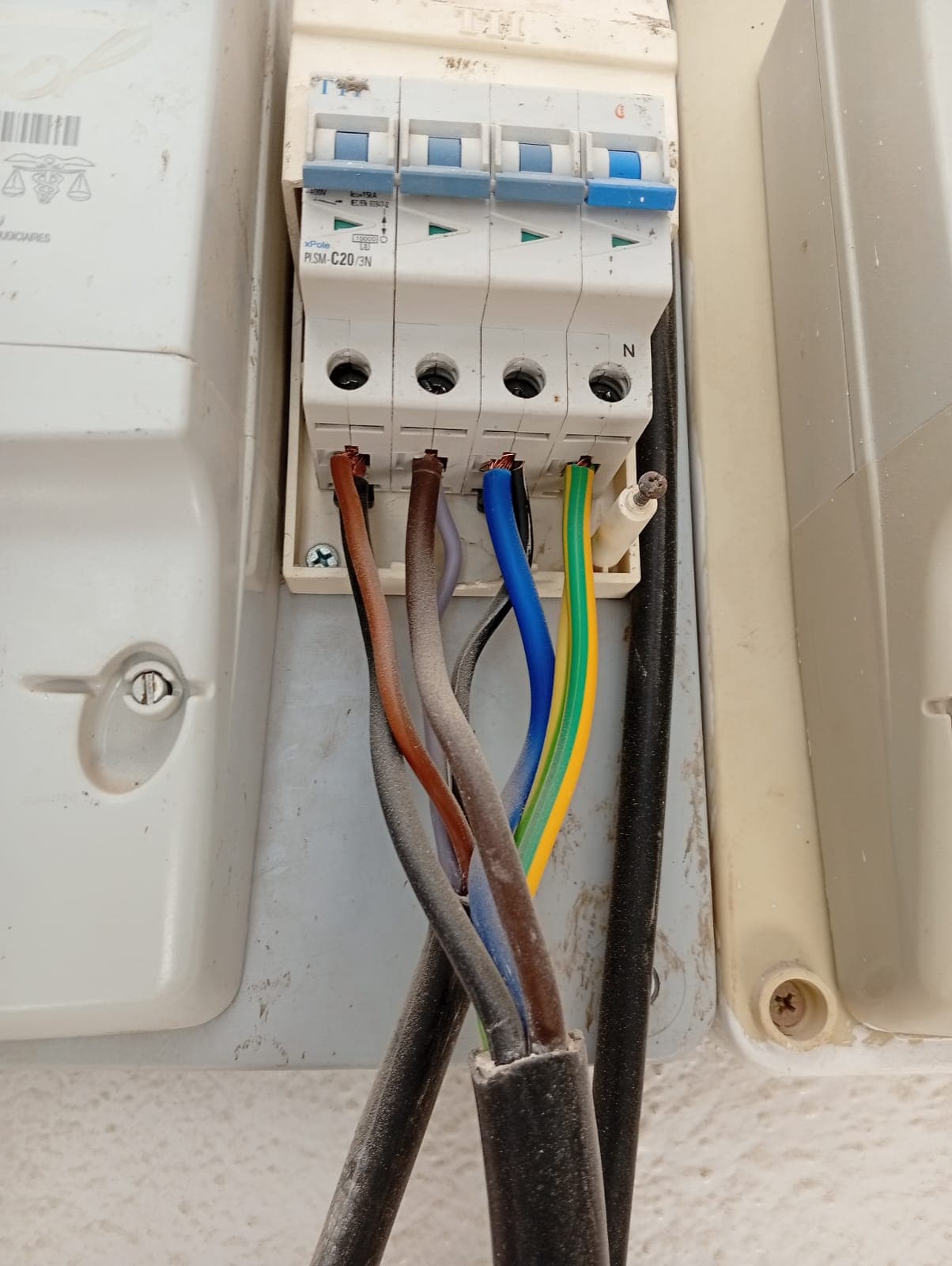 Travaux d'électricité générale villa N°10